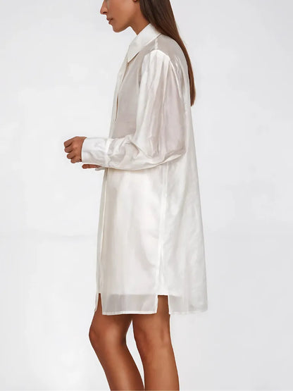 Elegant Summer Blouse with Buttoned Collar