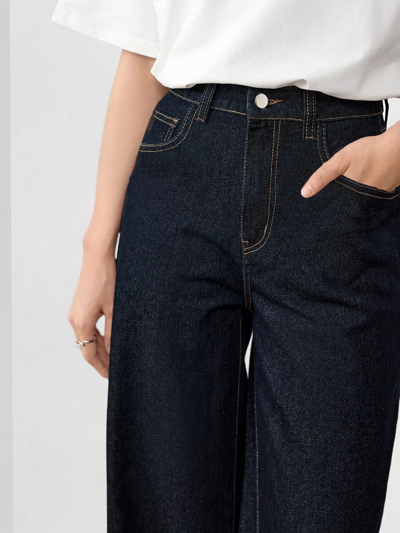 High-Rise Wide-Leg Jeans